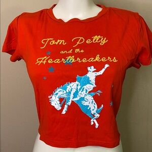 Tom Petty and the Heartbreakers Red Graphic cropped band Tee L ❤️